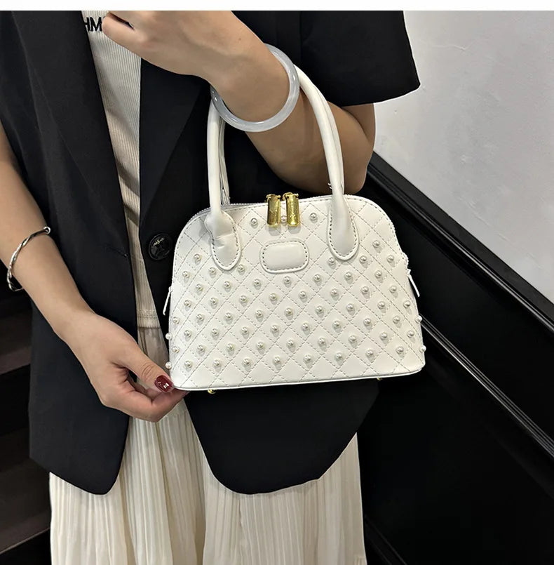 Shell Women's Bag New Personalized Fashion Versatile Rivet Handbag Versatile Large Capacity Shoulder Messenger Bag