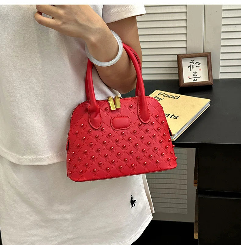 Shell Women's Bag New Personalized Fashion Versatile Rivet Handbag Versatile Large Capacity Shoulder Messenger Bag