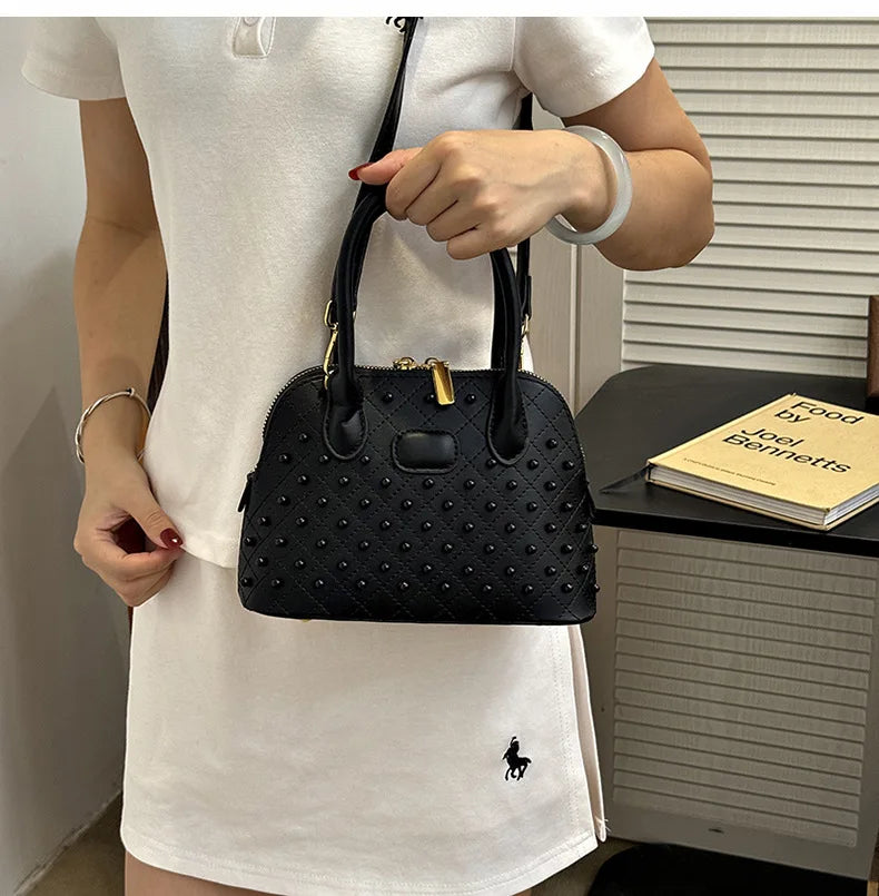 Shell Women's Bag New Personalized Fashion Versatile Rivet Handbag Versatile Large Capacity Shoulder Messenger Bag