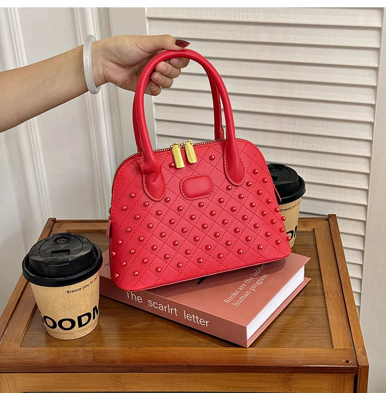 Shell Women's Bag New Personalized Fashion Versatile Rivet Handbag Versatile Large Capacity Shoulder Messenger Bag