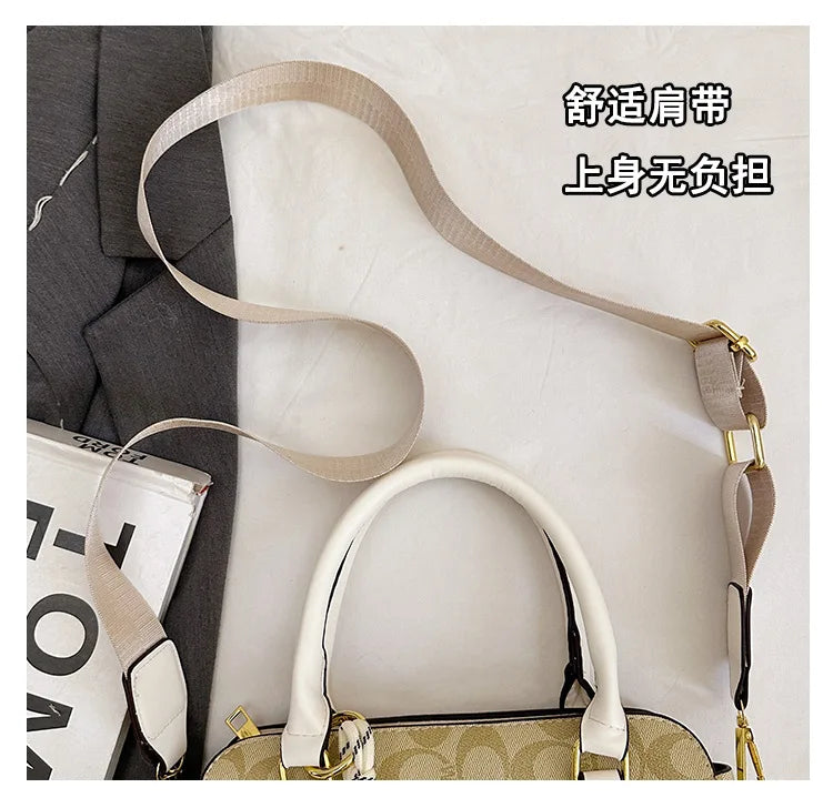 New Women's Large-Capacity Handbag - Classic Fashion Trendy, Retro Luxury Design, High-End Sense Bags for Women