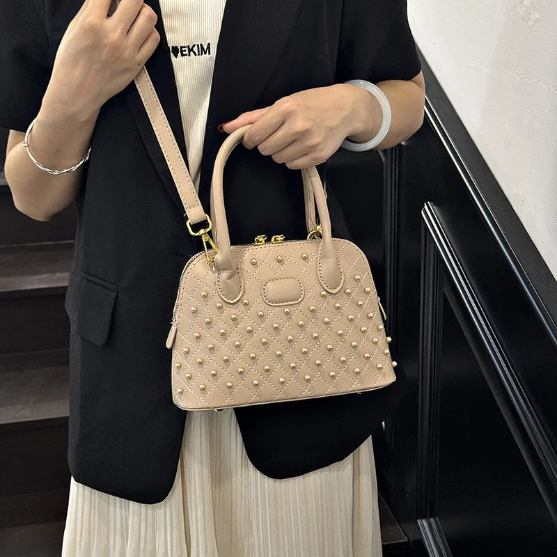 Shell Women's Bag New Personalized Fashion Versatile Rivet Handbag Versatile Large Capacity Shoulder Messenger Bag